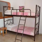 شقة Salvanos إيبسوس