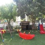 شقة Salvanos إيبسوس