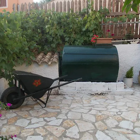 Apartmán Salvanos Ipsos