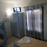 Salvanos דירה