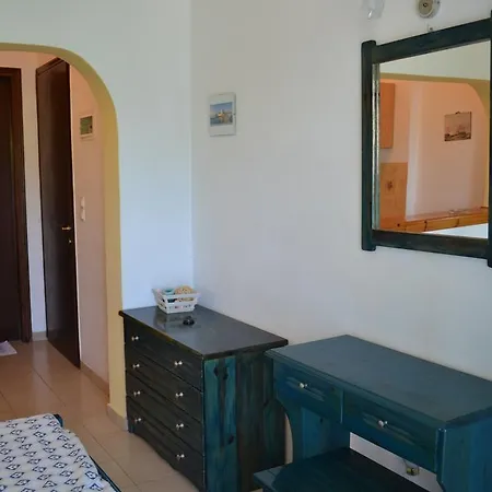 Salvanos Apartment Ipsos