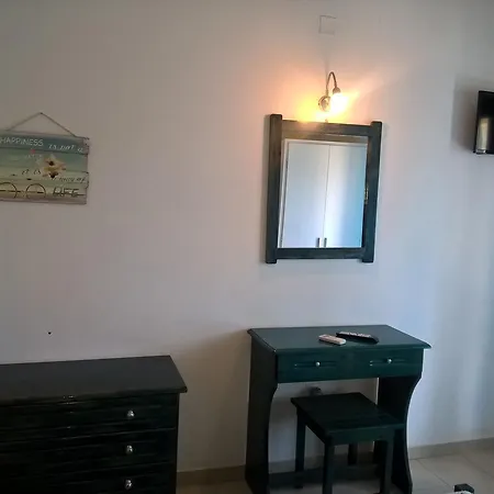 Salvanos Apartman *