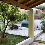 Apartment Salvanos *